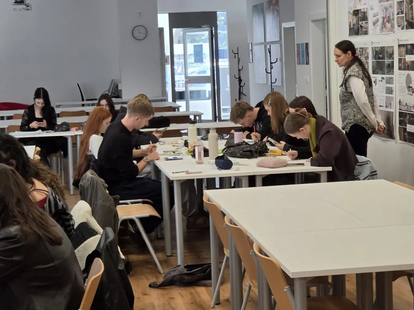 Guest Lecture: Visiting Professor Vanda Jurković I 1st year Visual communication students